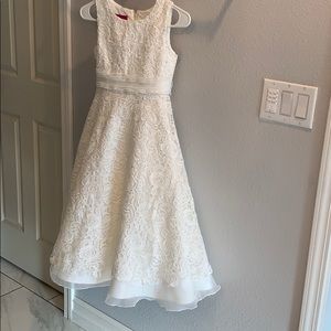 Girls dress size 8